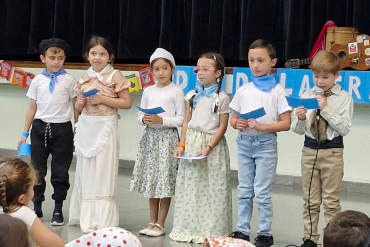 Lee más sobre el artículo Día de la tradición